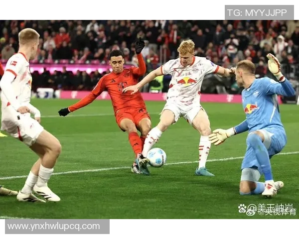 拜仁慕尼黑大胜法兰克福,领跑德甲积分榜稳如磐石 拜仁慕尼黑大胜法兰克福,领跑德甲积分榜稳如磐石