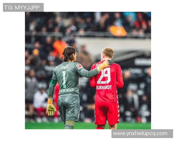 多塞尔多夫艰难战平门兴格拉德巴赫德甲保级前路依旧漫长 多塞尔多夫艰难战平门兴格拉德巴赫德甲保级前路依旧漫长